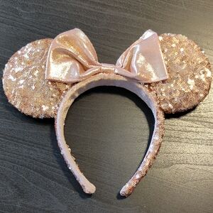Disney Rose Gold Sequin Minnie Mouse Ears Headband
